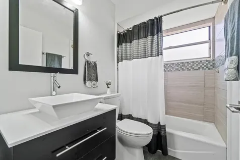 19977 Villa Medici Place Boca Raton FL 33434