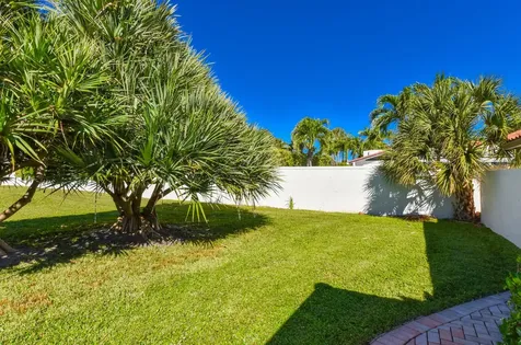 1469 Via Privada Jupiter FL 33477