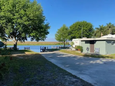 8680 Us Highway 441 Okeechobee FL 34974