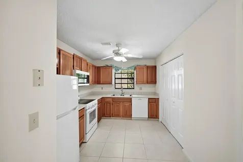 440 Ashwood Place Boca Raton FL 33431