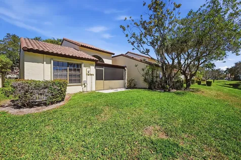 440 Ashwood Place Boca Raton FL 33431