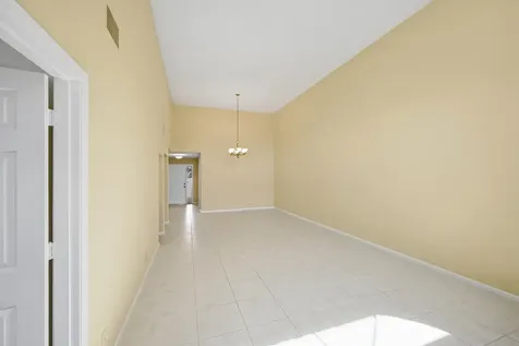 440 Ashwood Place Boca Raton FL 33431