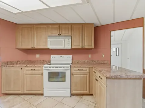 8903 Oak Street Boynton Beach FL 33436