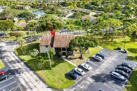 508 Shady Pine Way Greenacres FL 33415