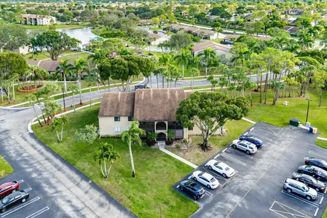 508 Shady Pine Way Greenacres FL 33415