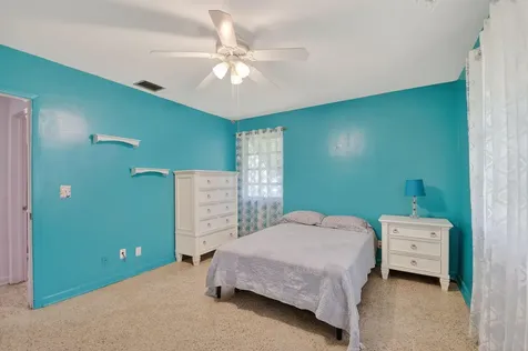 2449 Gertrude Drive Lake Worth FL 33462