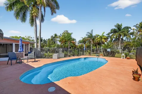 2449 Gertrude Drive Lake Worth FL 33462