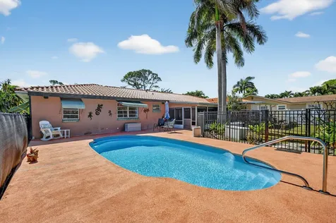 2449 Gertrude Drive Lake Worth FL 33462
