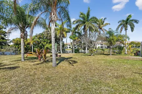 2449 Gertrude Drive Lake Worth FL 33462