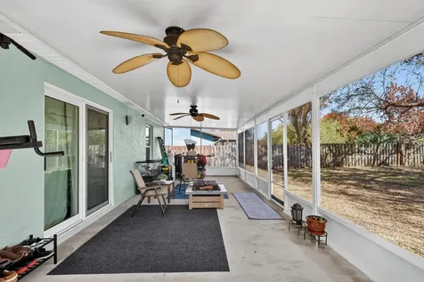 1011 Se Euclid Lane Port Saint Lucie FL 34983
