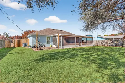 1011 Se Euclid Lane Port Saint Lucie FL 34983