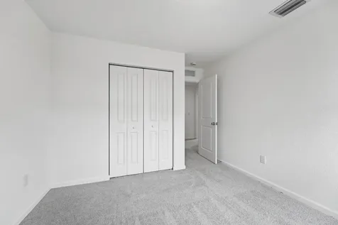 10485 NW Suncrest Loop Port Saint Lucie FL 34987