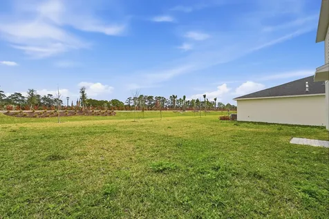 10485 NW Suncrest Loop Port Saint Lucie FL 34987