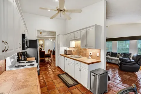 10303 N Andover Coach Lane Lake Worth FL 33449