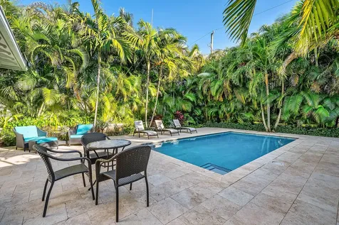 120 Grove Way Delray Beach FL 33444