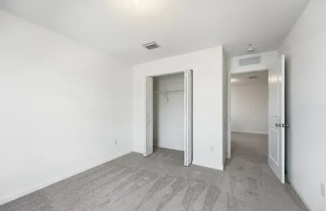 10461 NW Suncrest Loop Port Saint Lucie FL 34987