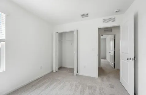 10461 NW Suncrest Loop Port Saint Lucie FL 34987