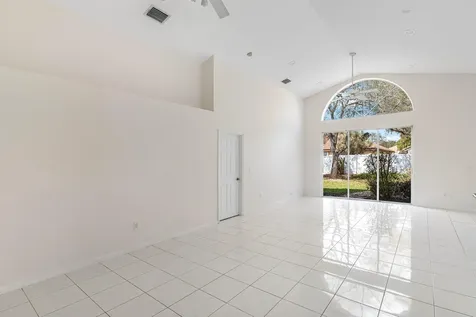 13594 Paisley Drive Delray Beach FL 33446