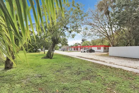 140 Possum Pass West Palm Beach FL 33413