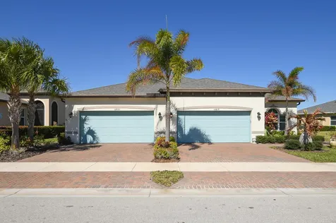 12819 Sw Lake Fern Circle Port Saint Lucie FL 34987