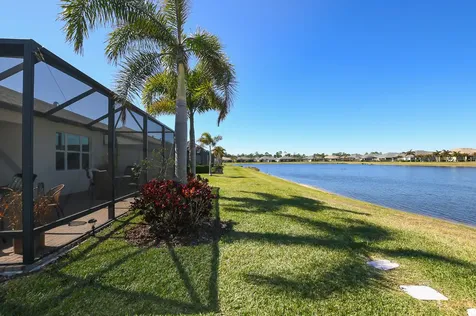 12819 Sw Lake Fern Circle Port Saint Lucie FL 34987