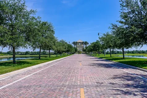 12819 Sw Lake Fern Circle Port Saint Lucie FL 34987