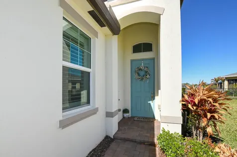 12819 Sw Lake Fern Circle Port Saint Lucie FL 34987