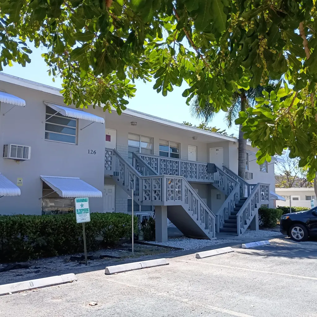 126 Cleveland Street Lake Worth Beach FL 33461