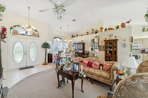 2102 Se Herron Avenue Port Saint Lucie FL 34952