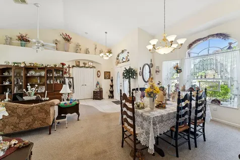 2102 Se Herron Avenue Port Saint Lucie FL 34952