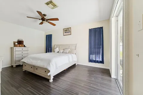 2102 Se Herron Avenue Port Saint Lucie FL 34952