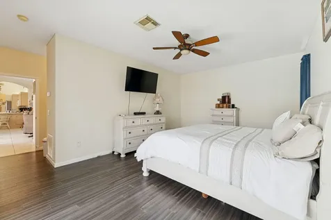 2102 Se Herron Avenue Port Saint Lucie FL 34952