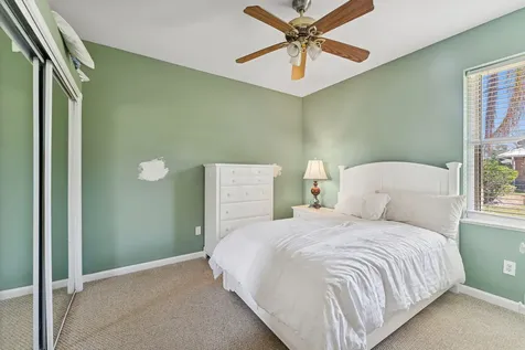 2102 Se Herron Avenue Port Saint Lucie FL 34952