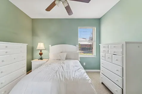 2102 Se Herron Avenue Port Saint Lucie FL 34952
