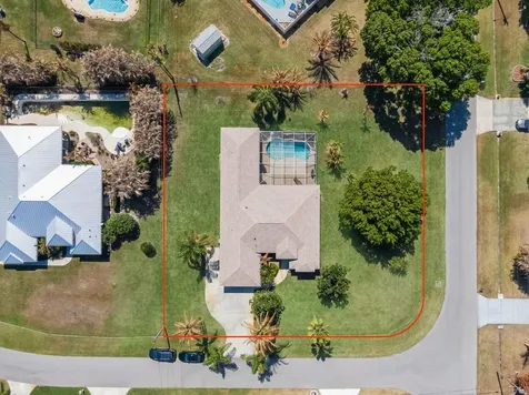 2102 Se Herron Avenue Port Saint Lucie FL 34952