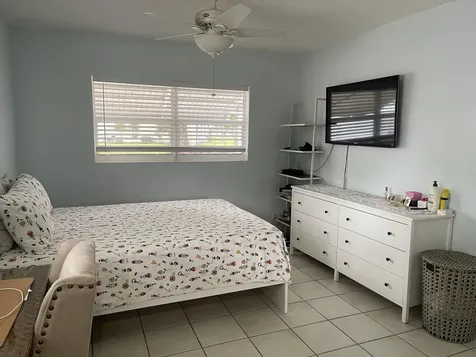 3123 SW Natura Avenue Deerfield Beach FL 33441