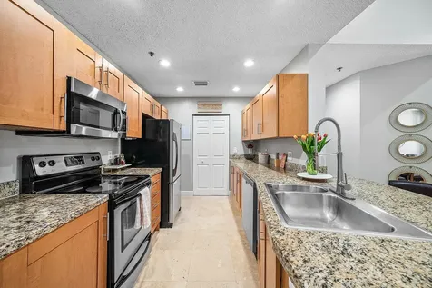 3237 Clint Moore Road Boca Raton FL 33496