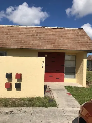 726 Sw 73rd Avenue North Lauderdale FL 33068
