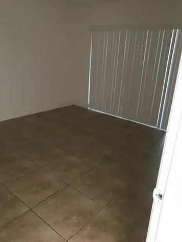 726 Sw 73rd Avenue North Lauderdale FL 33068