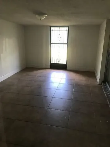 726 Sw 73rd Avenue North Lauderdale FL 33068