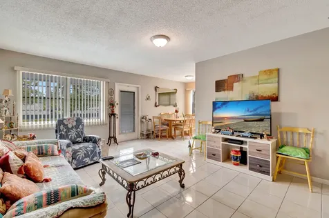 51 Ventnor C Deerfield Beach FL 33442