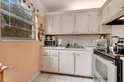 51 Ventnor C Deerfield Beach FL 33442