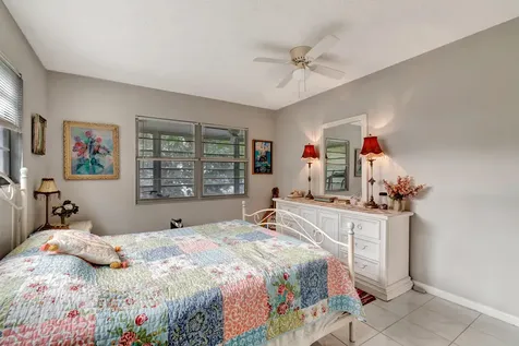 51 Ventnor C Deerfield Beach FL 33442