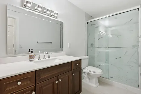 4330 Lucerne Villas Lane Lake Worth FL 33467