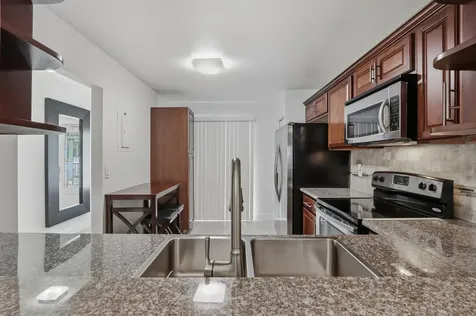 4330 Lucerne Villas Lane Lake Worth FL 33467