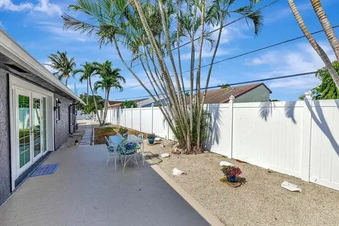 7187 Thompson Road Boynton Beach FL 33426