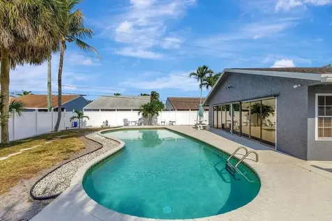 7187 Thompson Road Boynton Beach FL 33426