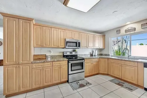 7187 Thompson Road Boynton Beach FL 33426