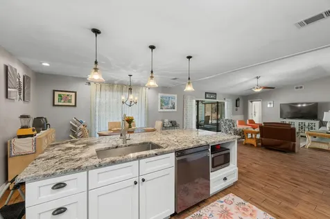 2621 Se Delong Road Port Saint Lucie FL 34952