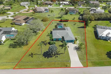 2621 Se Delong Road Port Saint Lucie FL 34952